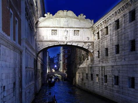 The Venice Bridge Of Sighs Everything You Need To Know Hellotickets