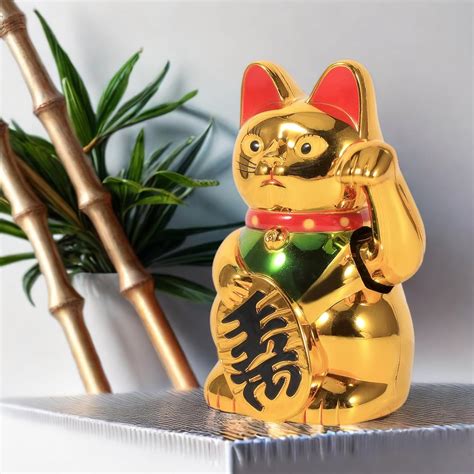 Weilailantian Good Luck Waving Cat Gold Lucky Cat Waving Hand Paw Up