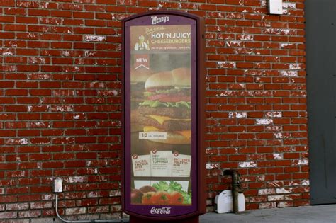 An Immovable Feast Fast Food Review Wendy S Dave S Hot N Juicy Cheeseburgers