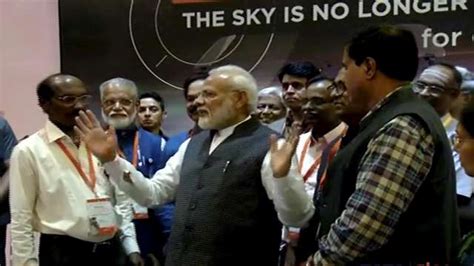 Pm Modi To Address Nation From Isro Control Centre Today