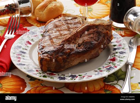 Bistecca Alla Fiorentina Alla Griglia Immagini E Fotografie Stock Ad