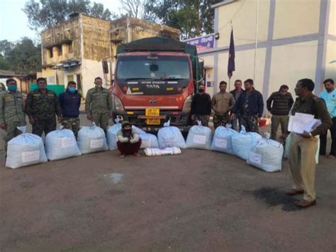 Up Mp Smugglers Caught By Chhattisgarh Police Ganja Worth Rs 1 Crore 70