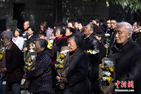 南京大屠杀死难者遗属2021年清明祭仪式举行 搜狐大视野 搜狐新闻