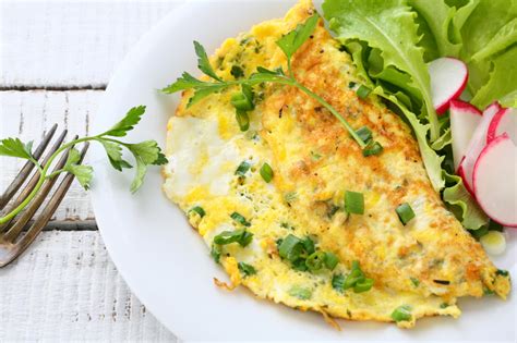 Omelette à La Ciboulette Et Fromage idee repas