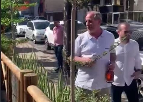 Vídeo xingado em bar Ciro Gomes chama Bolsonaro de ladrão Metrópoles