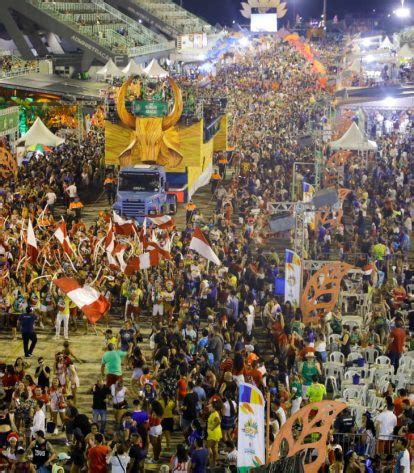 Festa De Anivers Rio De Manaus Ter Queima De Fogos E Toada In Dita