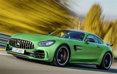 Mercedes AMG GT R Sets An Outstanding Nordschleife Lap Time