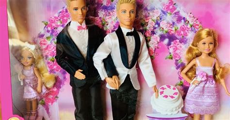 Mattel podría fabricar un set de muñecos gay en su boda inspirado en una pareja de la vida real