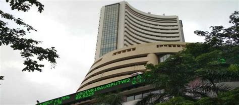 Stock Market Highlights Sensex Gains 350 Points Nifty 50 Ends Just Below 18 600 It Stocks