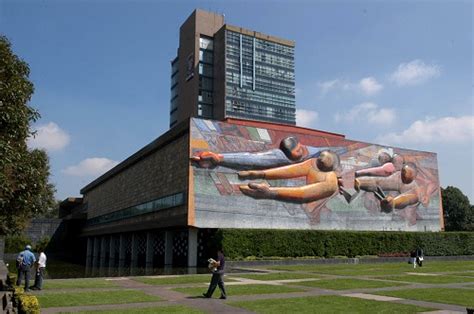 Escuela Nacional De Ciencias Forenses En La UNAM