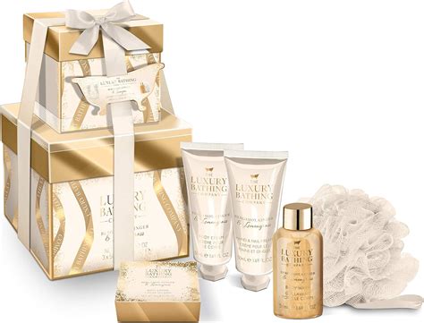 The Luxury Bathing Company Obsession Festive Gift Set Including Ml