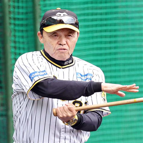 【阪神】19日間の秋季キャンプ打ち上げ 岡田彰布監督がナイン全員の前で約5分間の訓示 2023年11月19日掲載 ライブドアニュース