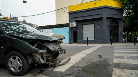 Un Auto Choc A Dos Veh Culos En San Mart N E Ituzaing Rosario