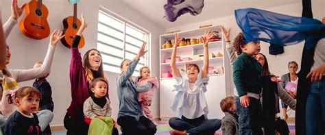 Try These Toronto Early Child And Baby Music Classes For Free Help