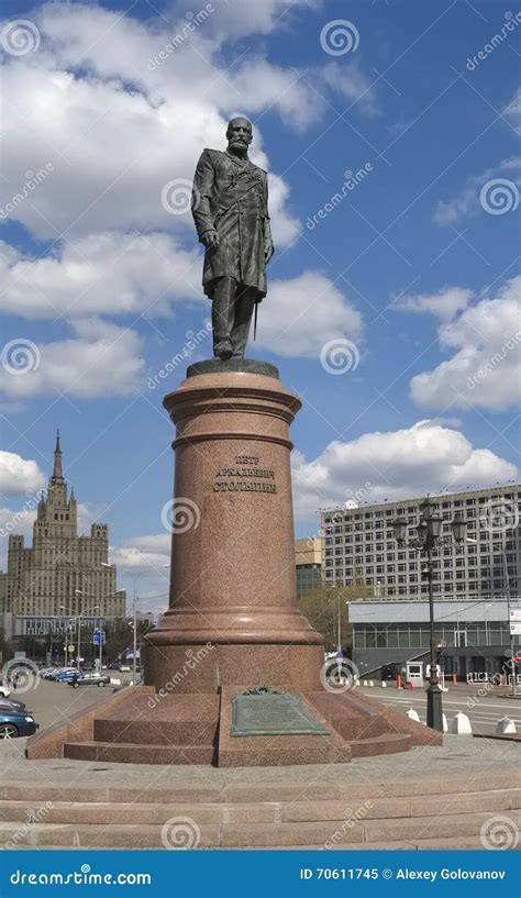 Monumento Pyotr Stolypin Imagen Editorial Imagen De Escultura 70611745