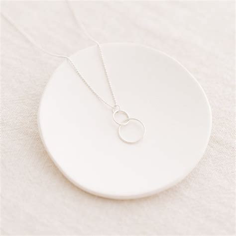 Sterling Silver Interlocking Circle Necklace Infinity Double Circle