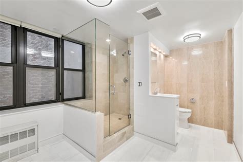 New pedestrian plazas will soon redefine the 79th Street New York City 27