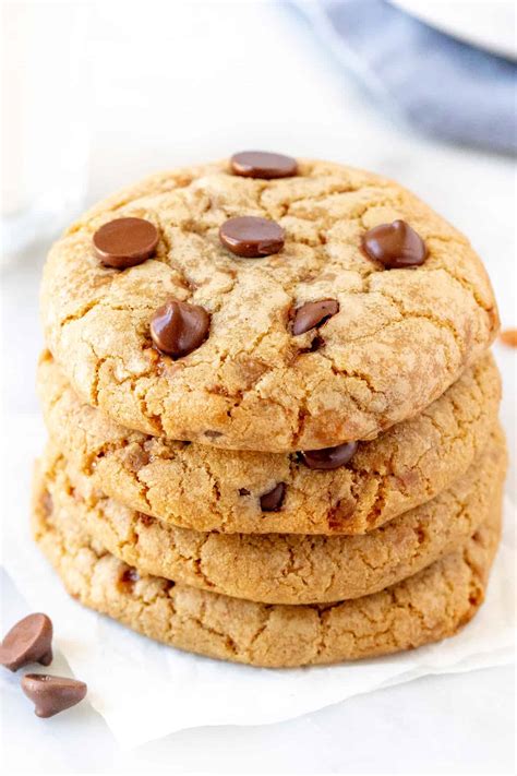 Toffee Brown Butter Chocolate Chip Cookies Just So Tasty