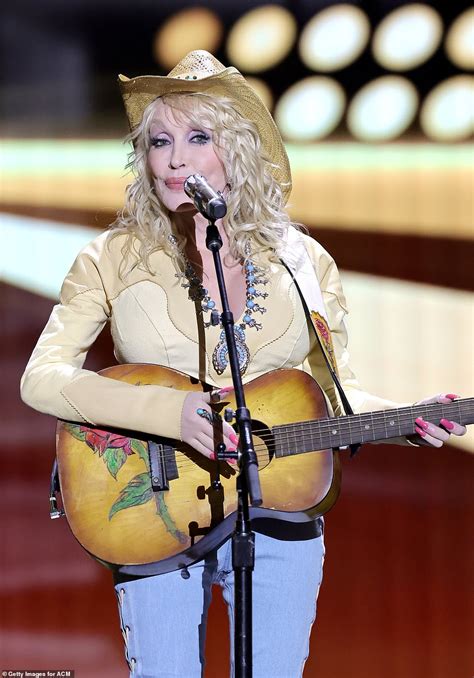 Dolly Parton Sparkles In Three Different Elaborate Outfits As She Hosts