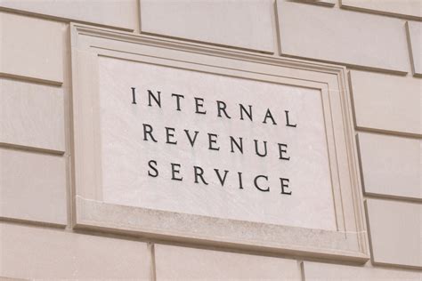 IRS Launches Voluntary Disclosure Program For Businesses That Filed