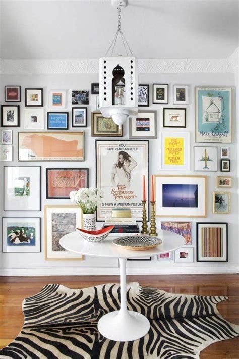 31 Modern Photo Gallery Wall Ideas - Shelterness