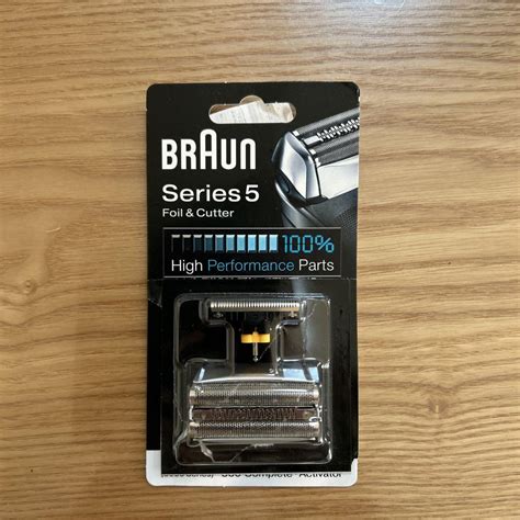 Braun 51s 替刃 シリーズ58000シリーズ対応 Fc51s 4 メルカリ