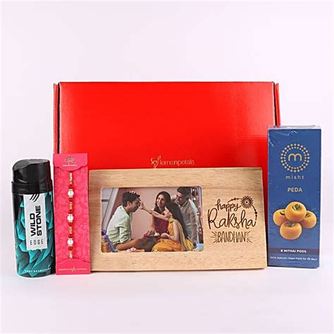 Buy Send White N Red Pearl Rakhi Gift Hamper Mp945 Online FNP