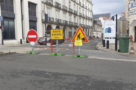 Nantes les travaux sont prolongés d un mois dans cette rue à cause d