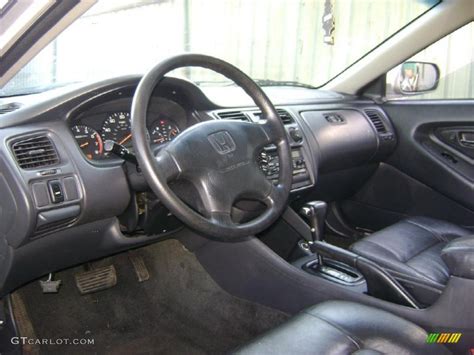 Charcoal Interior 1999 Honda Accord LX Coupe Photo #41247653 | GTCarLot.com