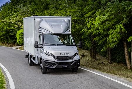 Iveco Daily Eletto Per La Terza Volta Light Truck Of The Year Ai Van