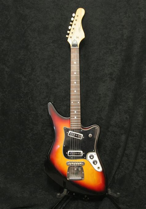 Aria Diamond 1532t 1960’s Sunburst Made In Japan Reforged Guitars