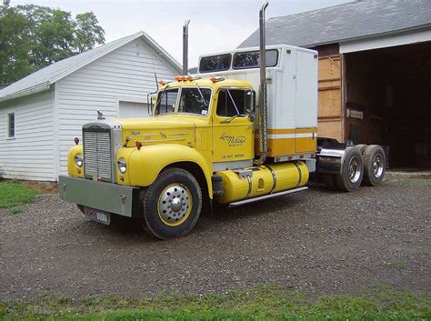 Mack B73 - specs, photos, videos and more on TopWorldAuto