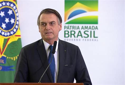 Bolsonaro Assina Decreto Sobre Nova Politica De Alfabetiza O No Pa S