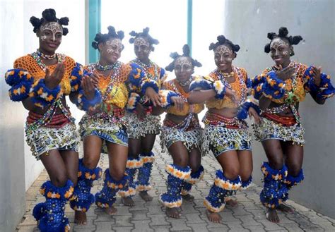 Efik Dancers Nigeria African Fashion