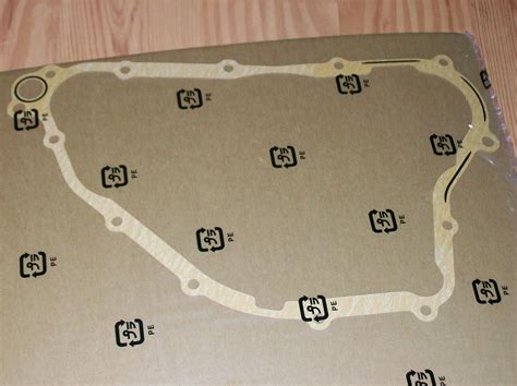 Honda Cr250 Cr250r Cr 250 Engine Clutch Cover Case Gasket 02 04 11395 Kz3 L20 Ebay