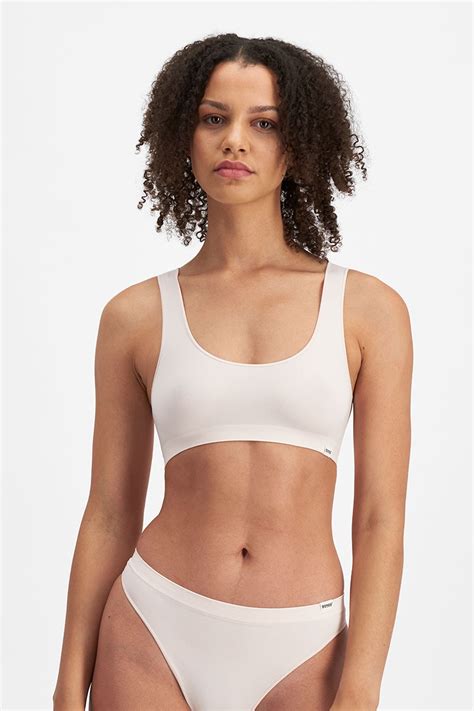 Bonds Match Its Seamless Bikini Womens Underwear WRGM