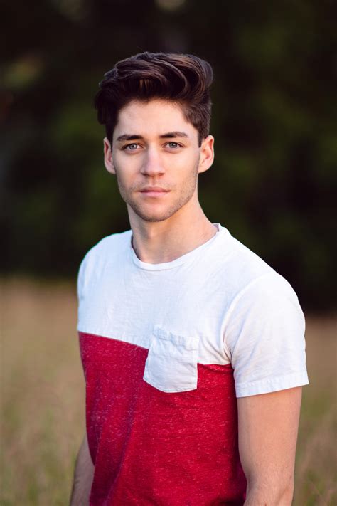 Decided To Fuck Around And Get A Decent Pic Of Myself R Gaybrosgonemild