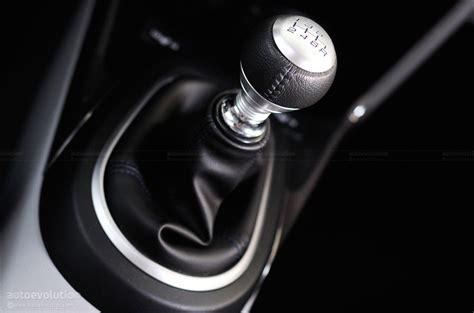 HONDA CR-Z Review - autoevolution