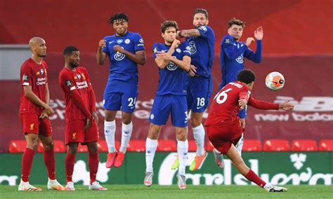 Liverpool Lifts Their First Ever Premier League Trophy Liverpool Lifts