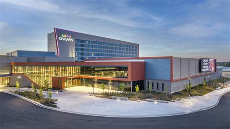 Discover Arkansas Through Hospitality Hotels Oaklawn Hot Springs AY Magazine