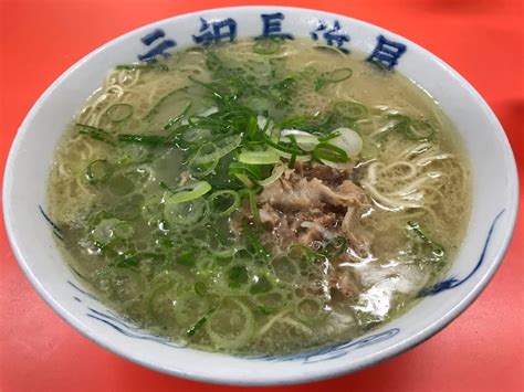 【2024年版】屋台だけじゃない！長浜ラーメンを味わえる人気ラーメン店10選 宅麺com