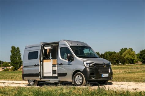 Un Renault master aménagé astucieux pratique et à petit prix CoMBEING