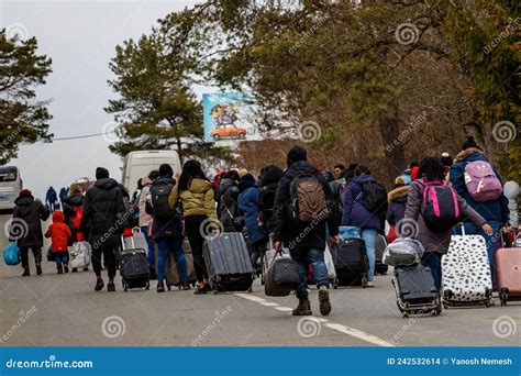 Long Lines Of Ukrainian Refugees At Slovak Border Editorial Image