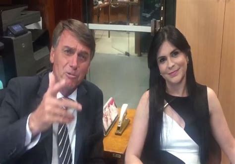 Dayane Pimentel Quem Vota Em Bolsonaro Finge N O Saber Quem Ele De