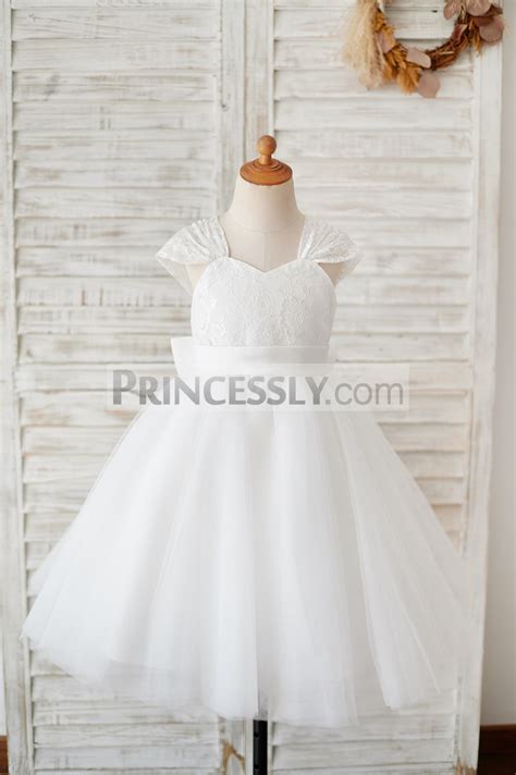 Lace Cap Sleeves Sweetheart Backless Tulle Ivory Flower Girl Dress