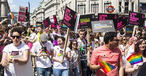 CNN Dildo ISIS Flag London Pride Picture Report