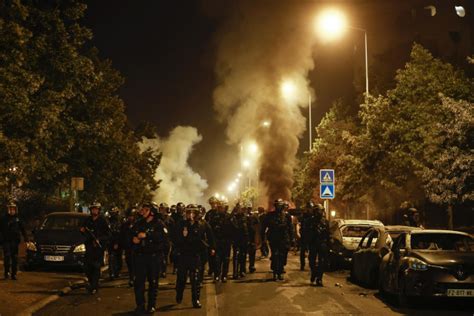 Terceira Noite De Protestos Na Fran A Tem Centenas De Detidos