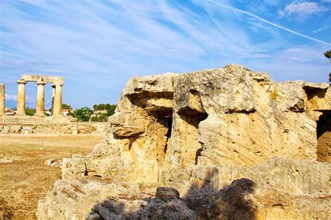 Sitio De Excavaci N Arqueol Gica En El Templo De Apolo Corinto Grecia