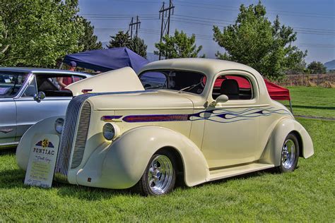 1936 Pontiac Hood Ornament Photograph By Nick Gray