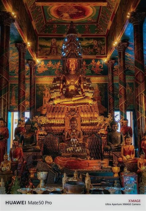 Wat Phnom A Majestic Buddhist Temple In Phnom Penh